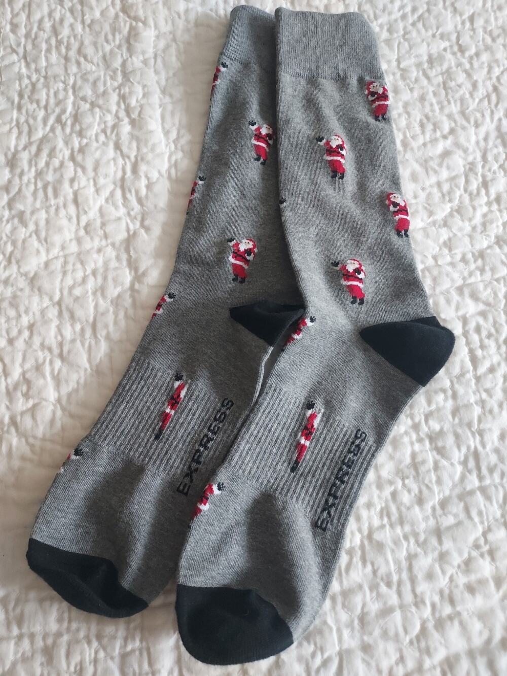 Express Women's Santa Christmas Socks New Without Tags NWOT Gray stretch